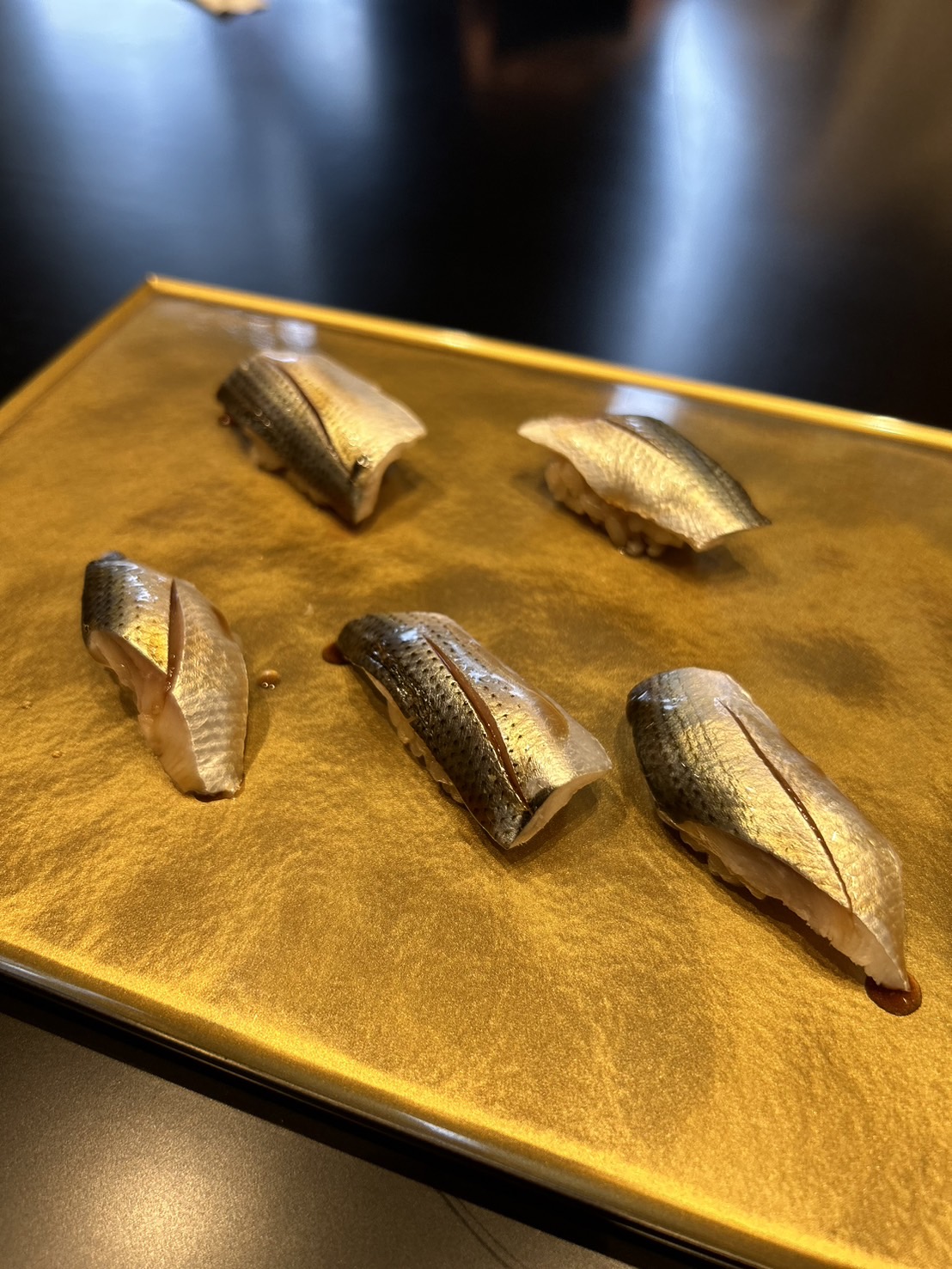 小肌は絶妙なお酢の締め加減